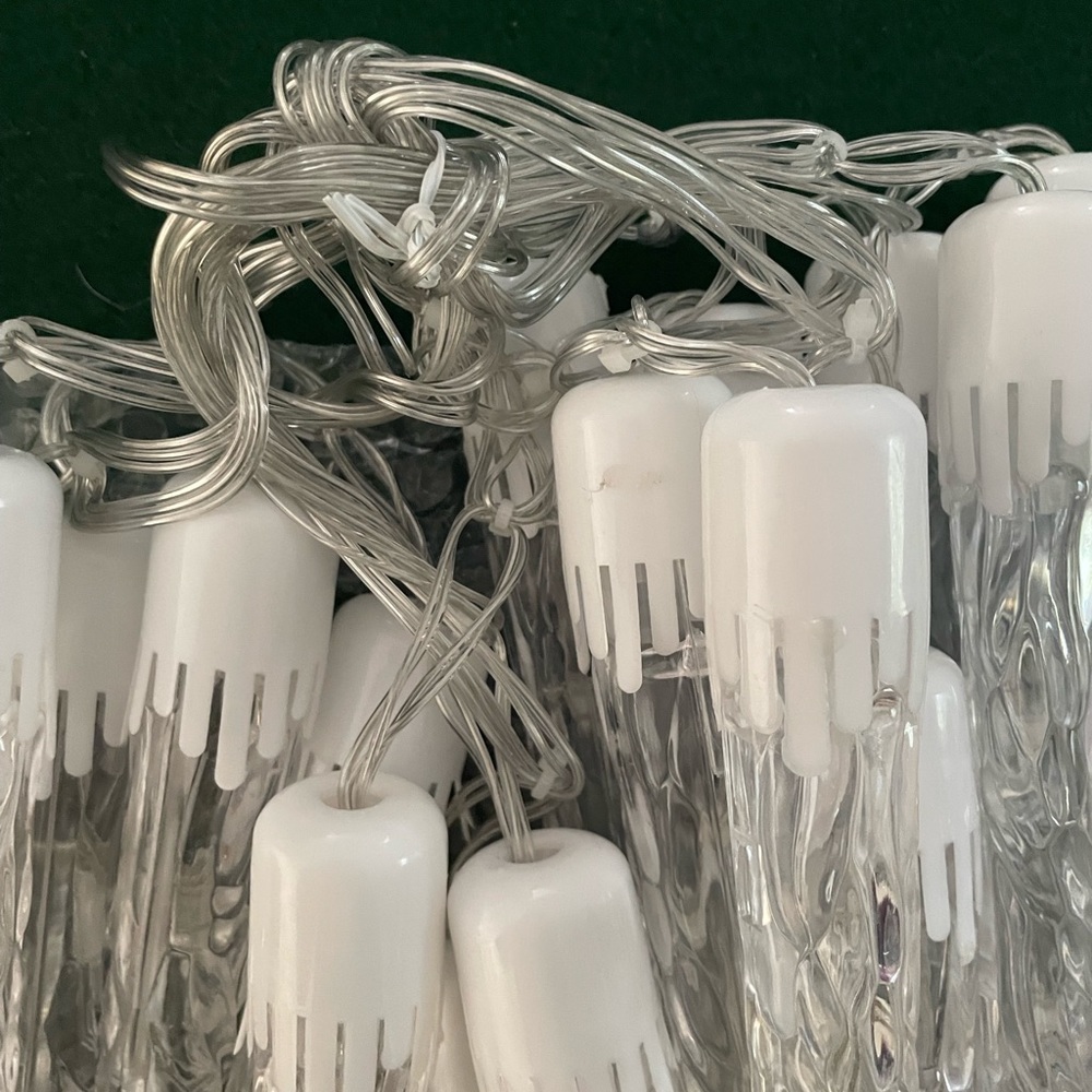 Programmable Icicle Lights - Picture 2 of 3